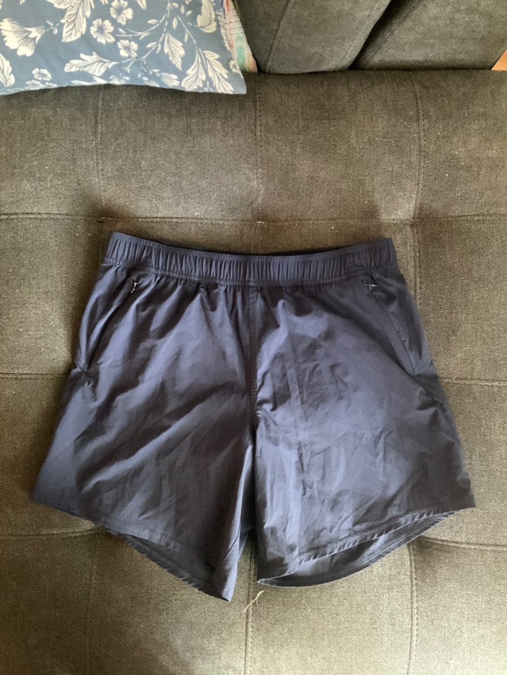 EUC Fair Harbor Navy Woman's Shorts Size Medium